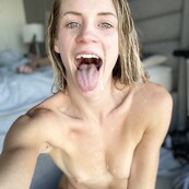 Miss Sanderstone 512