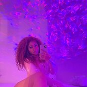 Big pretty Lightskin Tittys 