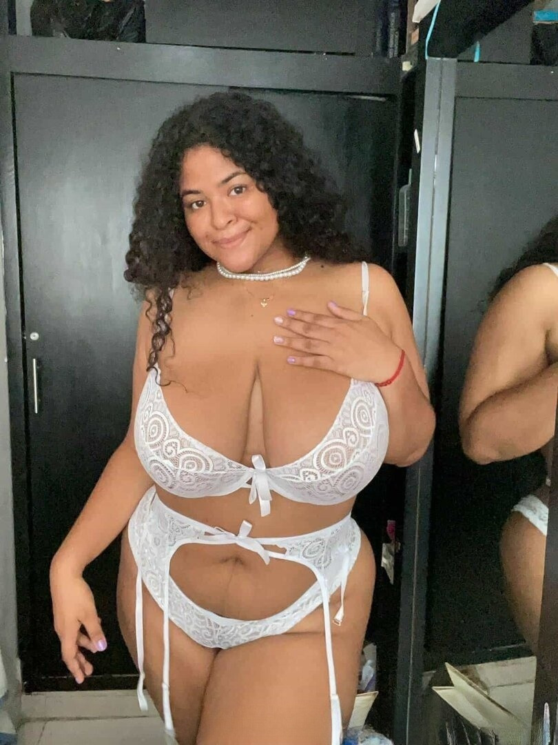 Cute latina MAGGIE - ShesFreaky