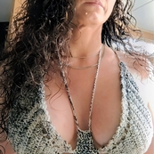 Sexy PAWG Wife 