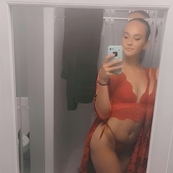 Blonde Canadian E-girl Jessie 