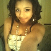 Sexy yellow bone posing nude