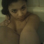 Sexy yellow bone posing nude