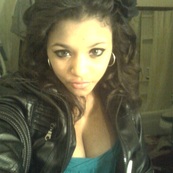 Sexy yellow bone posing nude