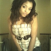 Sexy yellow bone posing nude