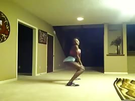 ebony twerking