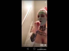Bouncing boobs.