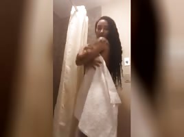 Fuck !! She is firee...watch the whole video 