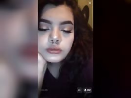 Peri hoe big tits 