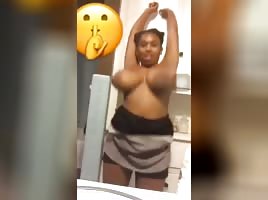  big tity thot from Texas or sum shit nenecuhh