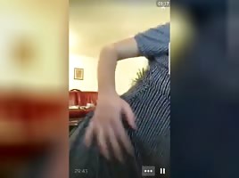 hot girl show boobs 3