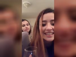 Scope drunk teens show a huge tities yummy 