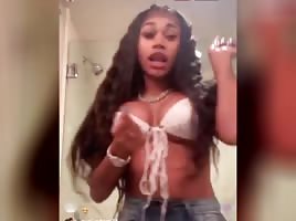 jania nipslip