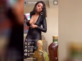 See through Ig live thot twerking 