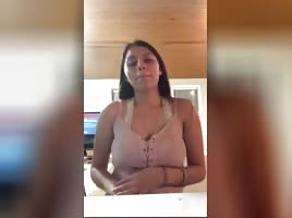 showing tits