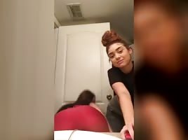 Friends flashing