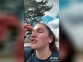 Tik thot loves to suck