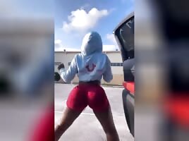 Random Clip 21096