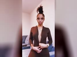 Lil tit reveal