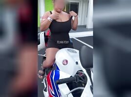 Big tits 